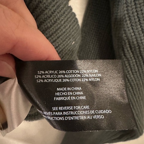 Banana Republic sage green chunky  Cardigan Sweater size M - Picture 6 of 6